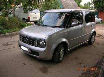 2004 Nissan Cube Pictures