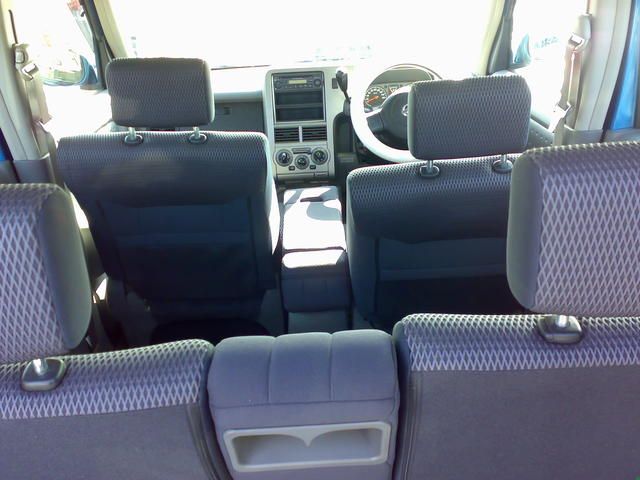 2005 Nissan Cube