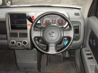 2005 Nissan Cube Pictures