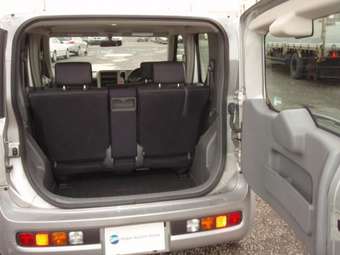 2005 Nissan Cube Pictures