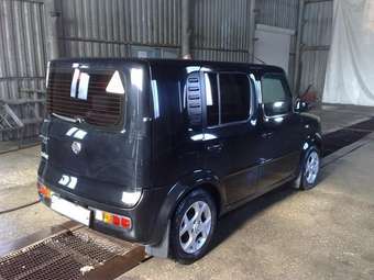 2005 Nissan Cube Pictures