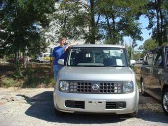 2005 Nissan Cube Pics