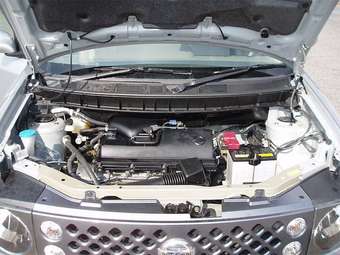 2005 Nissan Cube Photos