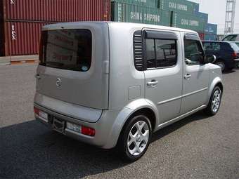 2005 Nissan Cube Wallpapers