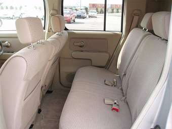 2005 Nissan Cube Pics