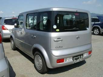 2005 Nissan Cube Pics