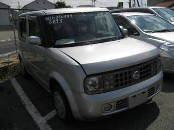 2005 Nissan Cube Pictures