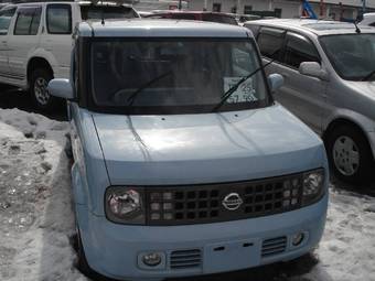 2005 Nissan Cube Photos