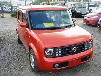 2005 Nissan Cube Pictures