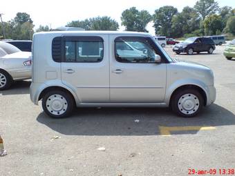 2005 Nissan Cube Pictures