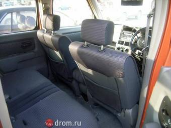 2006 Nissan Cube Photos