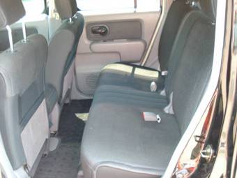 2006 Nissan Cube Photos