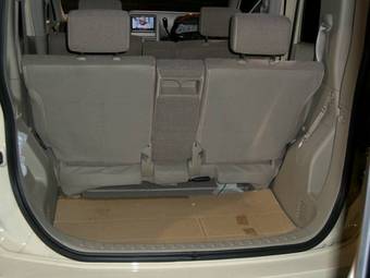2007 Nissan Cube Photos