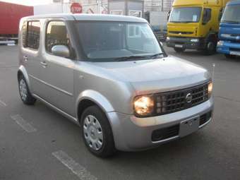 2003 Nissan Cube Cubic Photos