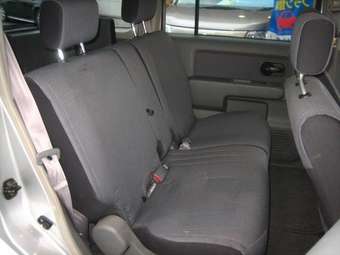 2004 Nissan Cube Cubic Pics