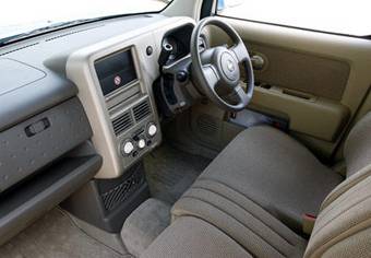 2004 Nissan Cube Cubic Pictures