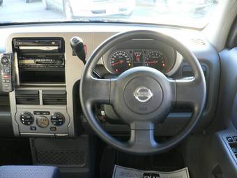 2005 Nissan Cube Cubic Photos