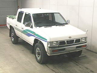 1995 Nissan Datsun Pictures