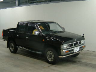 1995 Nissan Datsun Photos