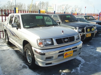 1999 Nissan Datsun