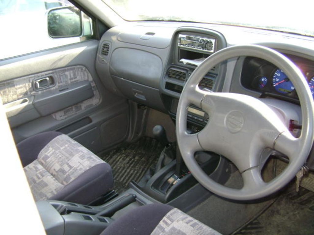 1999 Nissan Datsun