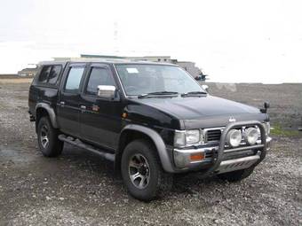 1999 Nissan Datsun Images