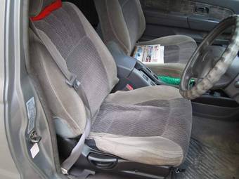 1999 Nissan Datsun Pictures