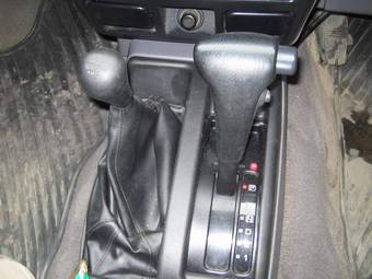 1999 Nissan Datsun Pictures