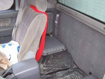 1999 Nissan Datsun Photos