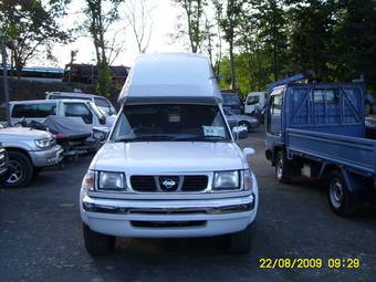 1999 Nissan Datsun Photos