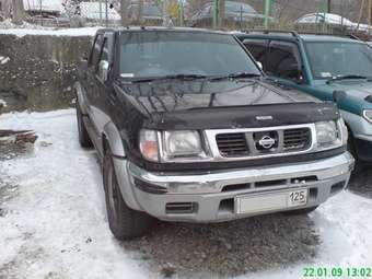 2000 Nissan Datsun