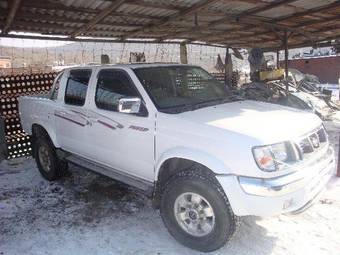 2000 Nissan Datsun Pics
