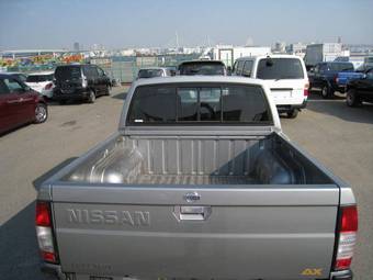 2000 Nissan Datsun Pictures