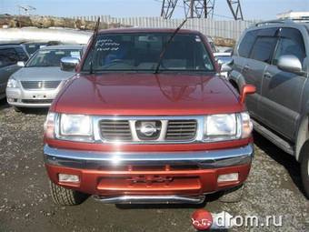 2001 Nissan Datsun Photos