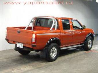 2002 Nissan Datsun Photos