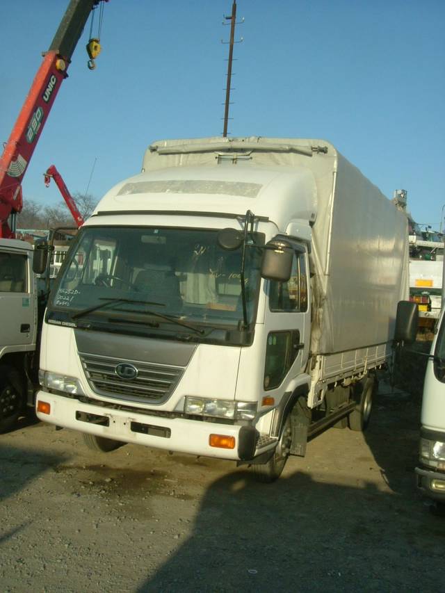 2000 Nissan Diesel