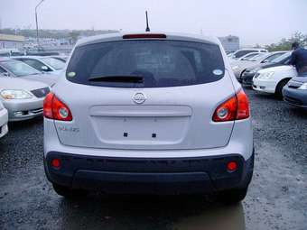 2007 Nissan Dualis Photos