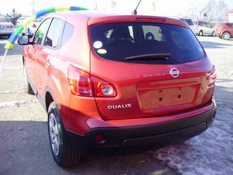 2007 Nissan Dualis Photos