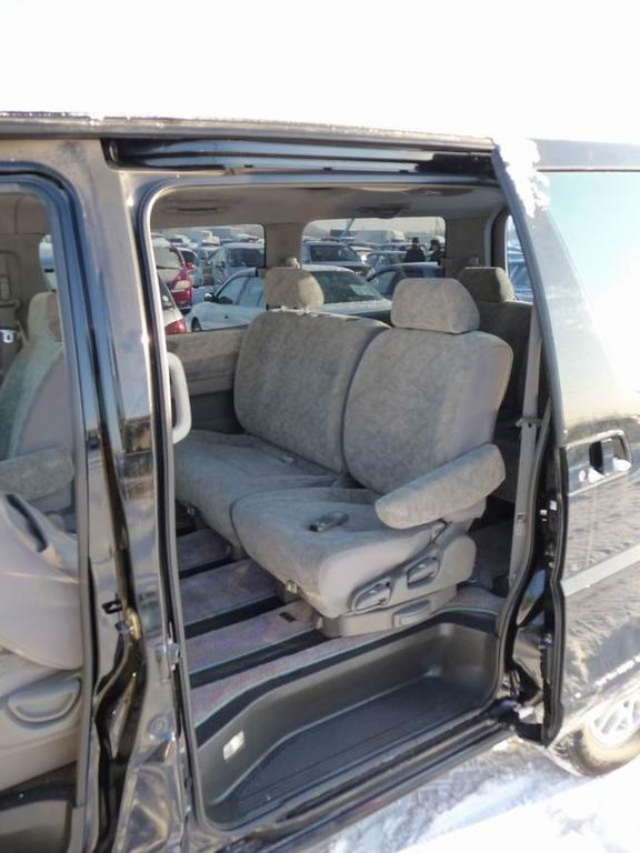 1997 Nissan Elgrand