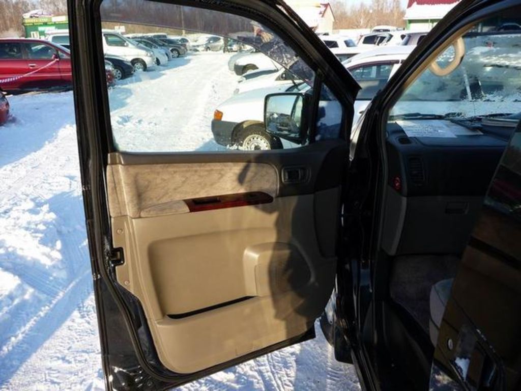 1997 Nissan Elgrand