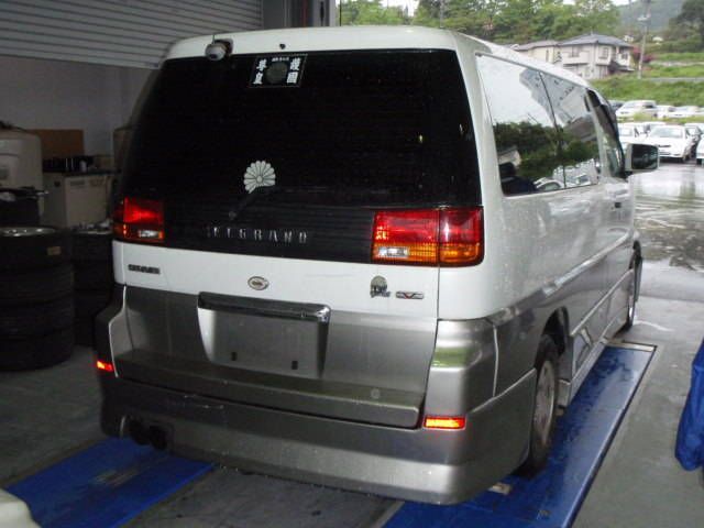 1997 Nissan Elgrand