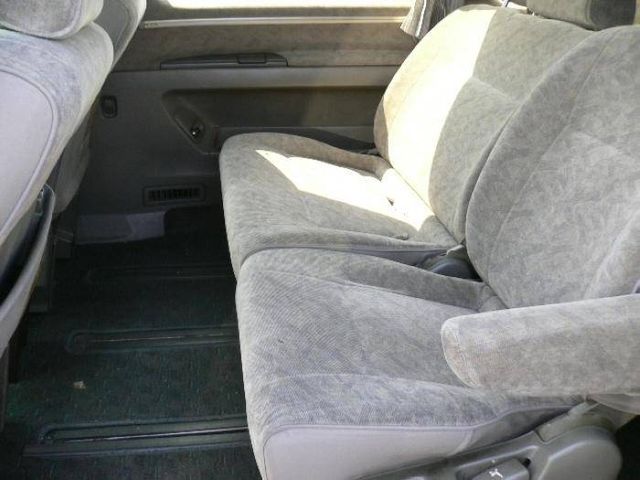 1997 Nissan Elgrand