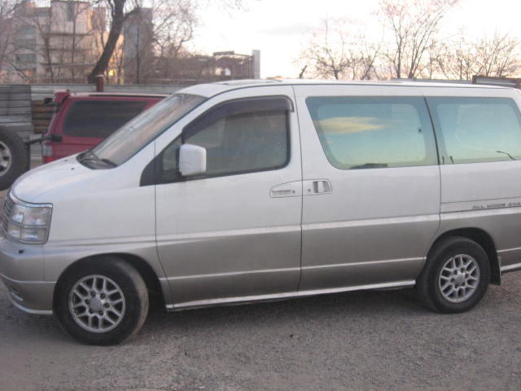1997 Nissan Elgrand