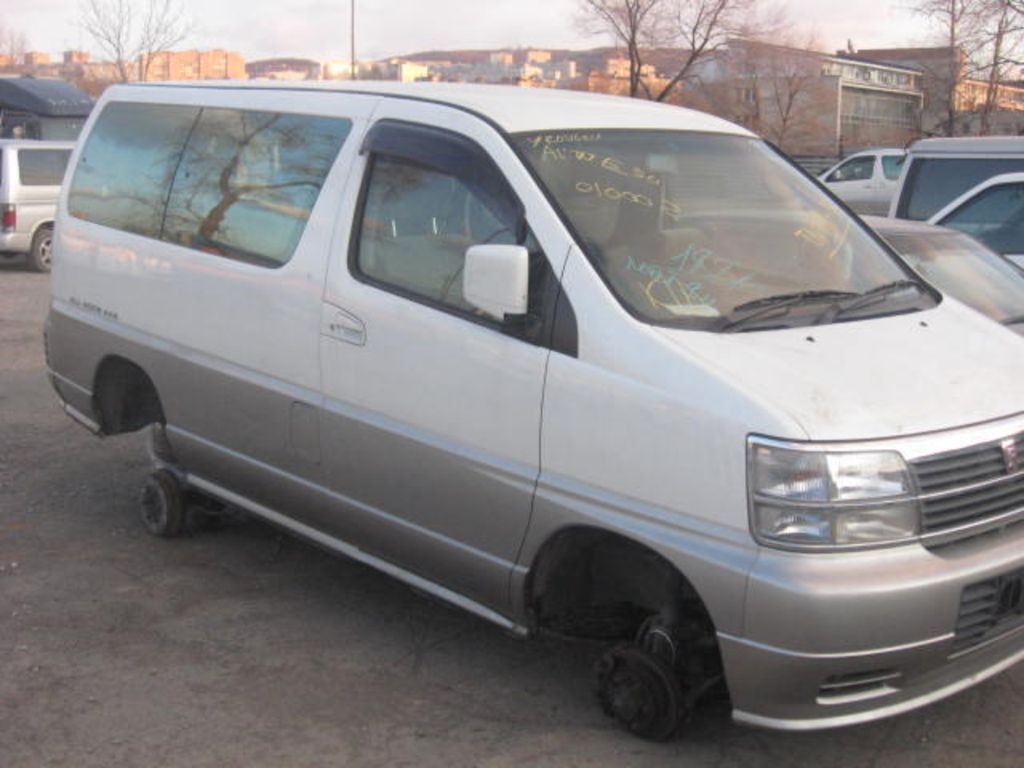 1997 Nissan Elgrand