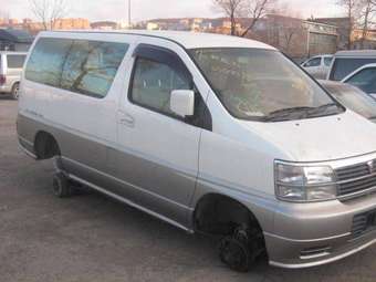 Nissan Elgrand