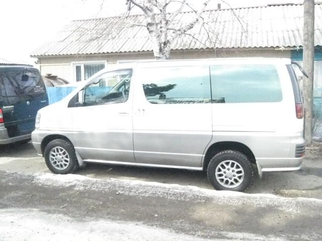 1997 Nissan Elgrand