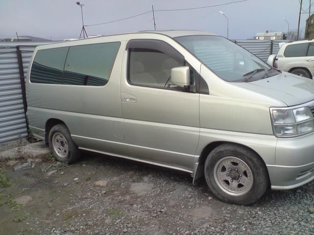 1997 Nissan Elgrand