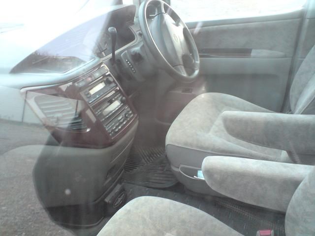 1997 Nissan Elgrand