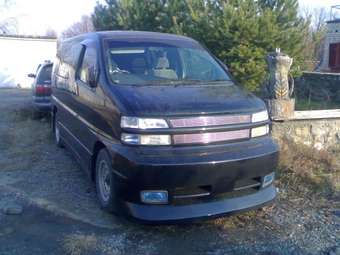 Nissan Elgrand