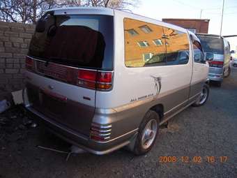 1997 Elgrand